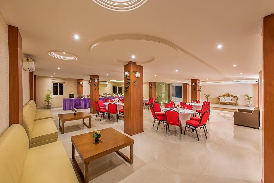 Hotel Manisha International Gaya Luaran gambar